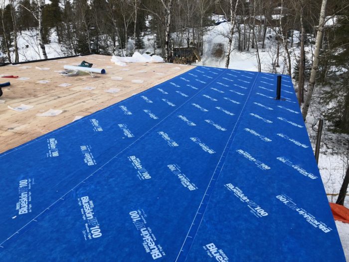 Roof underlayment for vented roof with standingseam metal roofing